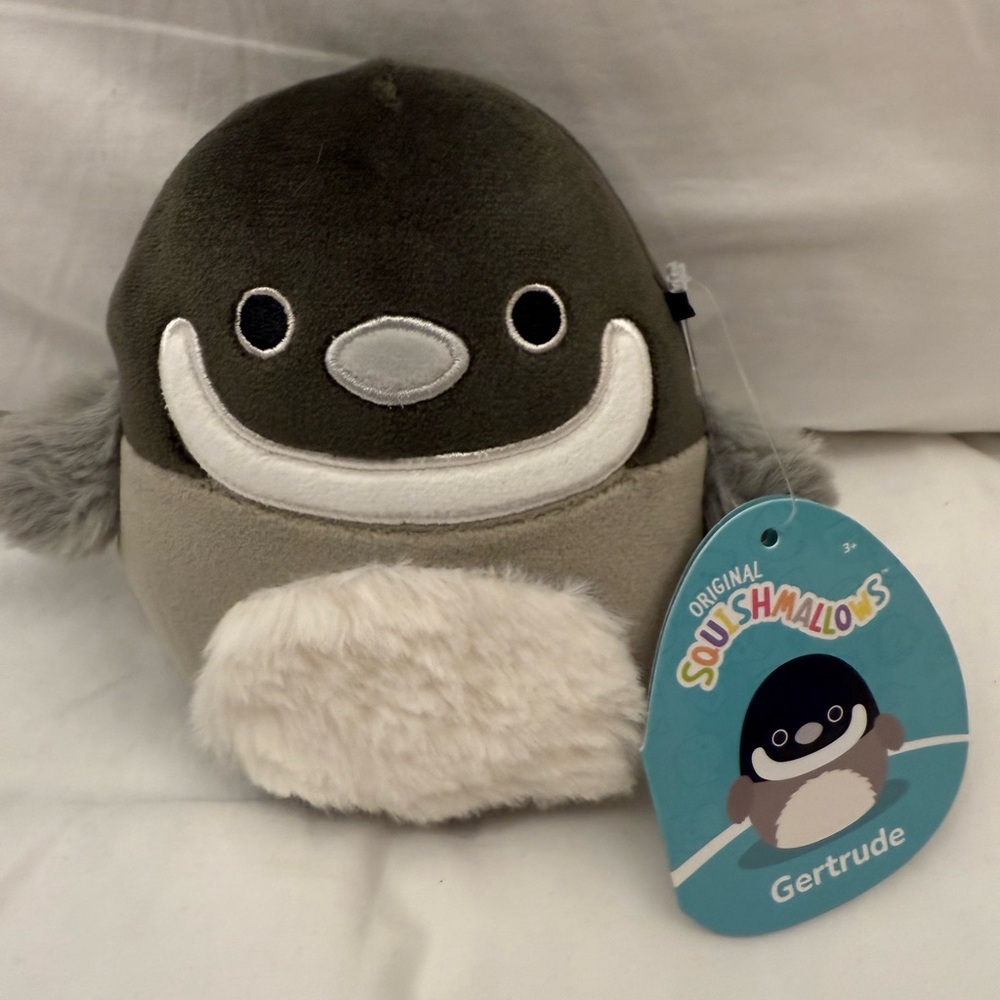 NEW Squishmallows 5” Inch Gertrude The Grey Bird Canadian Goose With Fuzzy Belly
